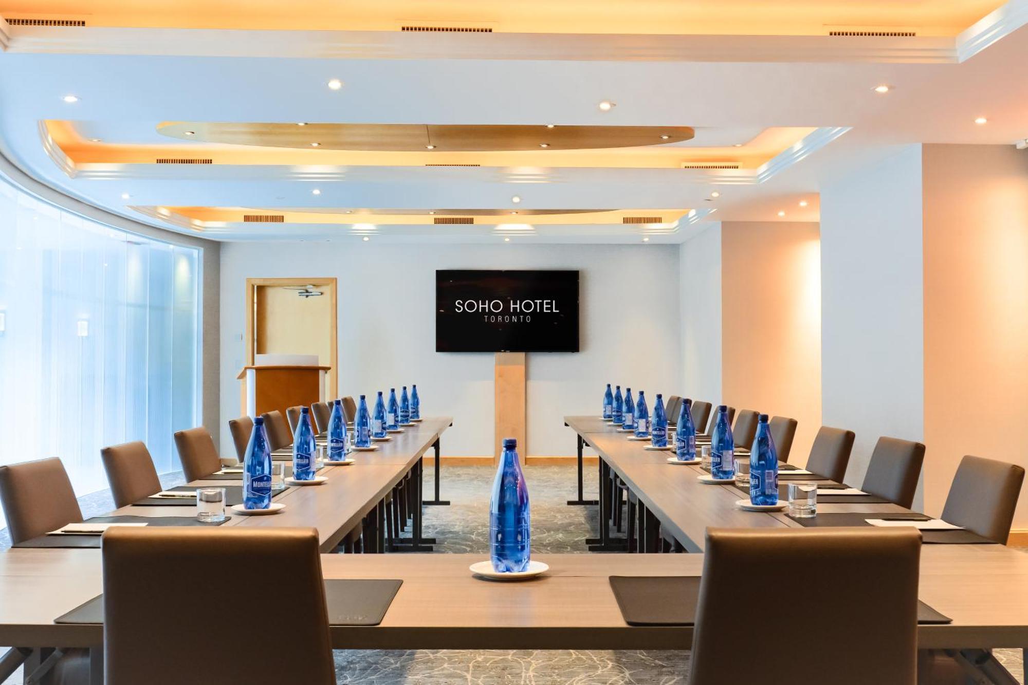 Soho Hotel Торонто Екстериор снимка