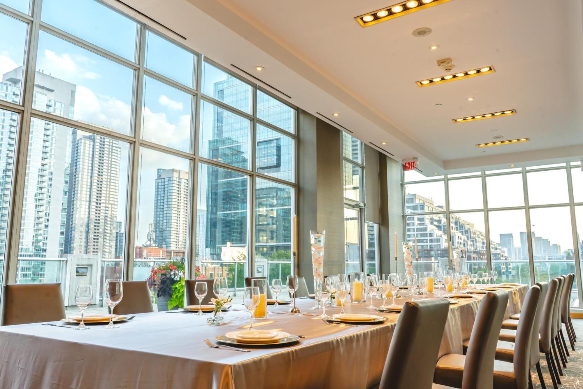 Soho Hotel Торонто Екстериор снимка