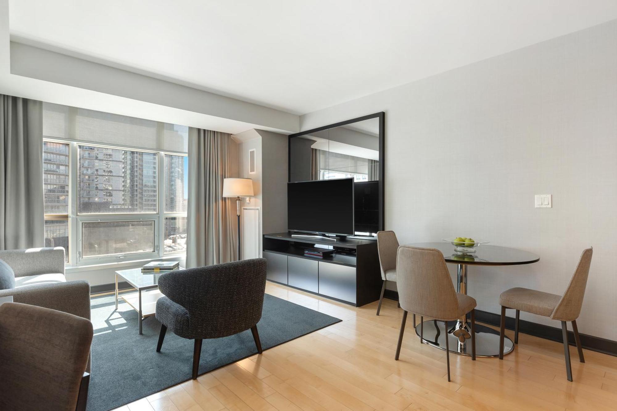 Soho Hotel Торонто Екстериор снимка